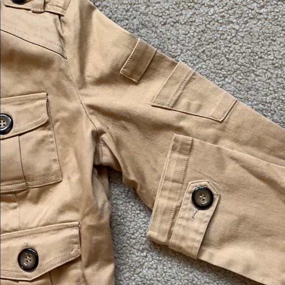 Tan jacket - Picture 3 of 6
